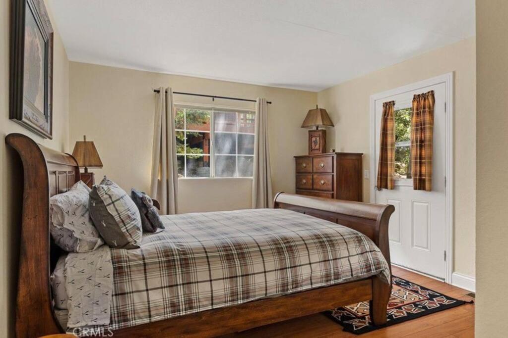 Charming Getaway Cabin Lake Arrowhead Dış mekan fotoğraf